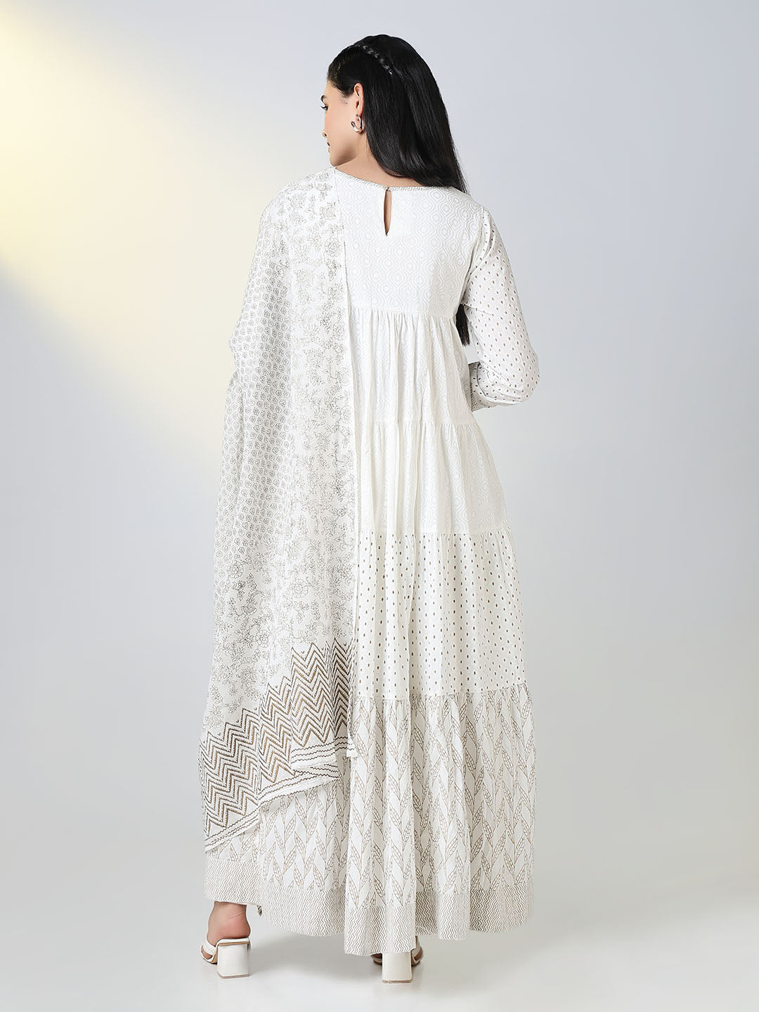 Women White Ethnic Motifs Anarkali Kurta with Dupatta