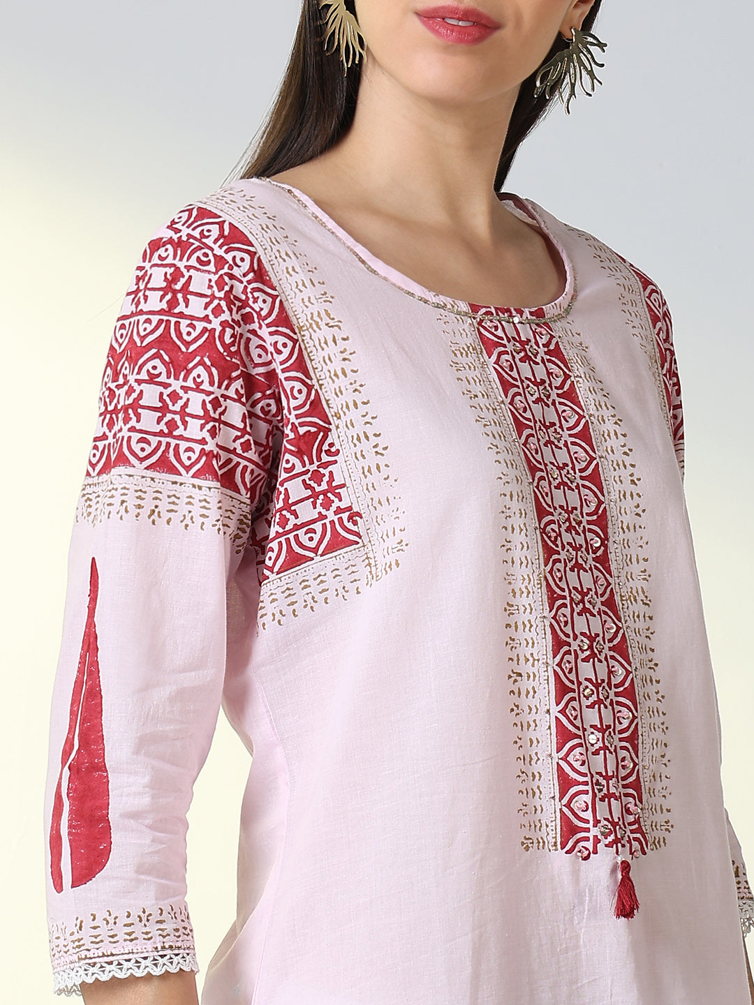 Women Pink Ethnic Motifs Straight Kurta