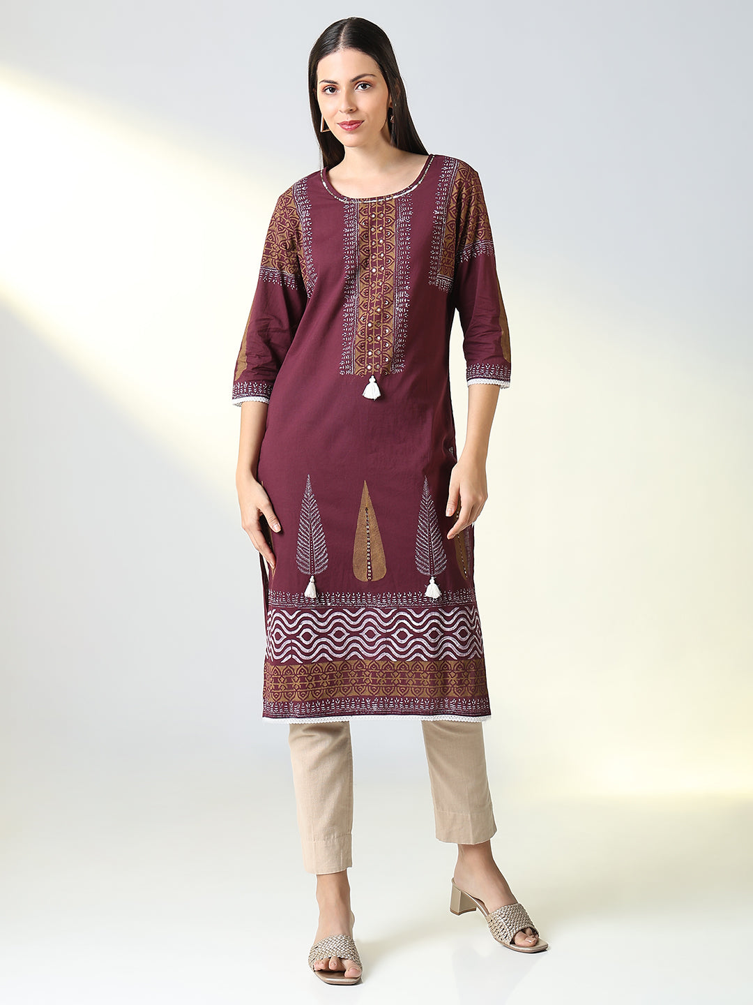 Women Purple Ethnic Motifs Straight Kurta