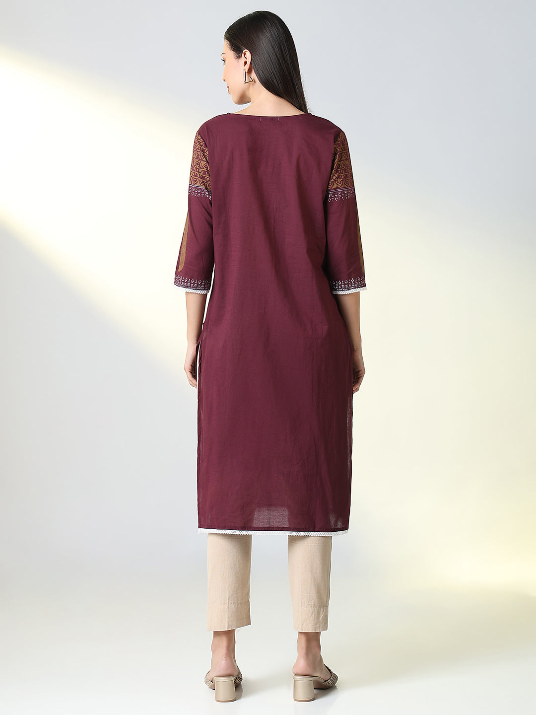 Women Purple Ethnic Motifs Straight Kurta