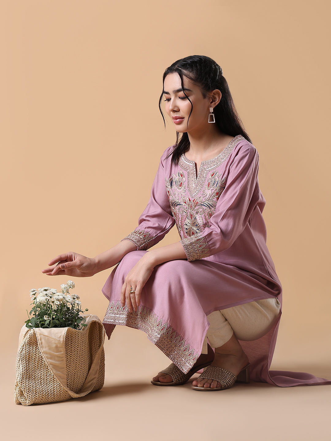 Women Pink Embroidered Straight Kurta