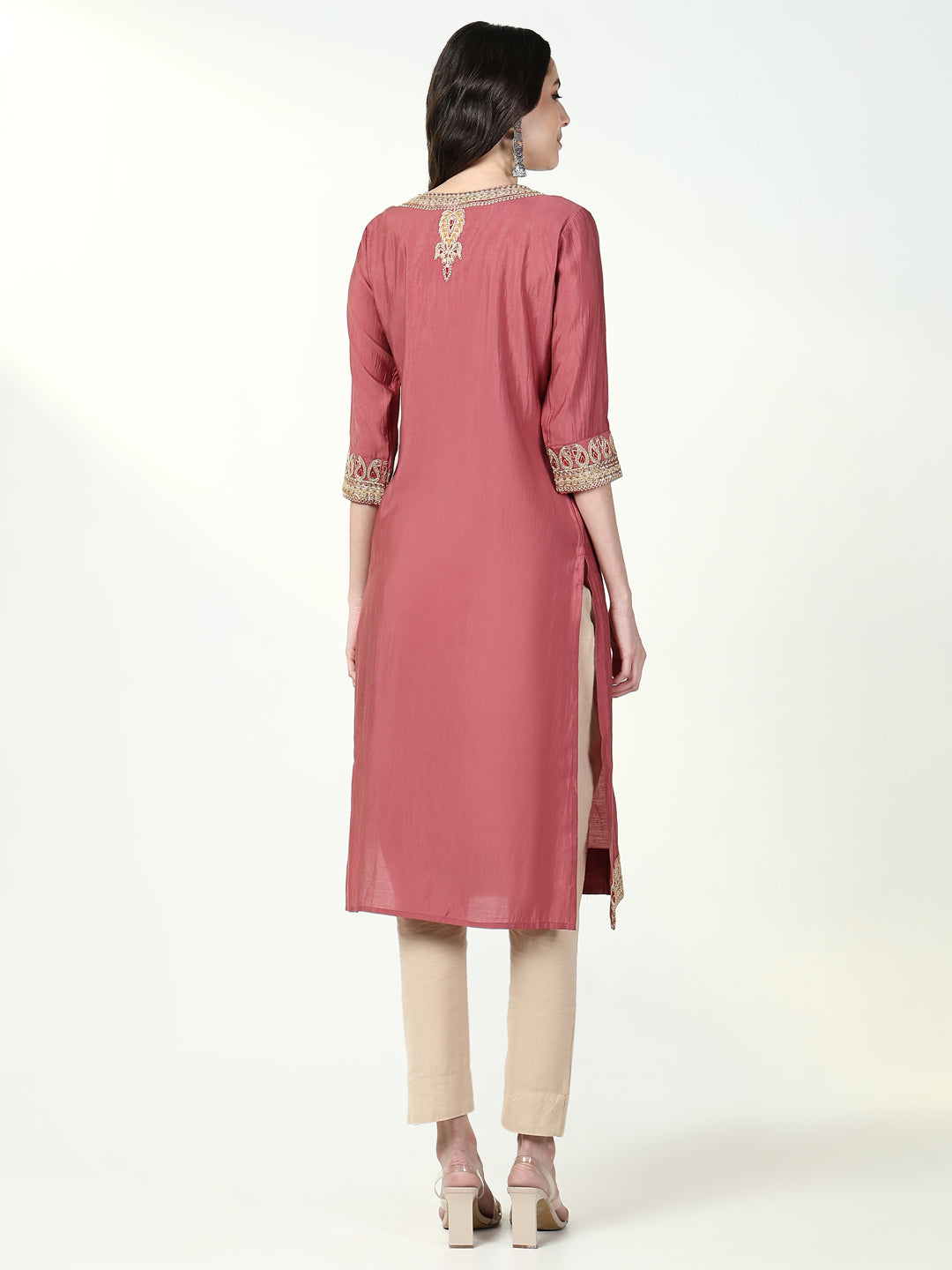 Women Pink Solid Straight Kurta