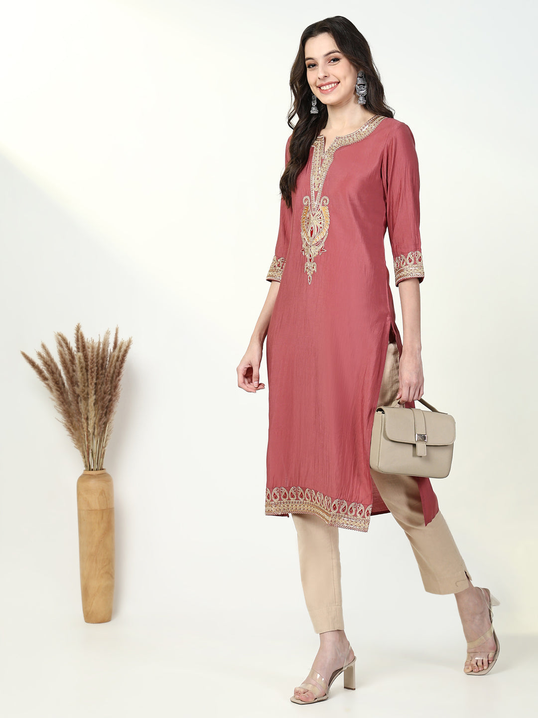 Women Pink Solid Straight Kurta