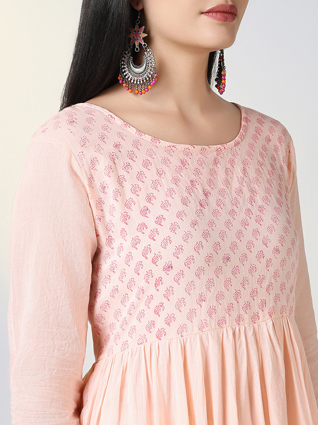 Women Peach Ethnic Motifs Anarkali Kurta with Overcoat