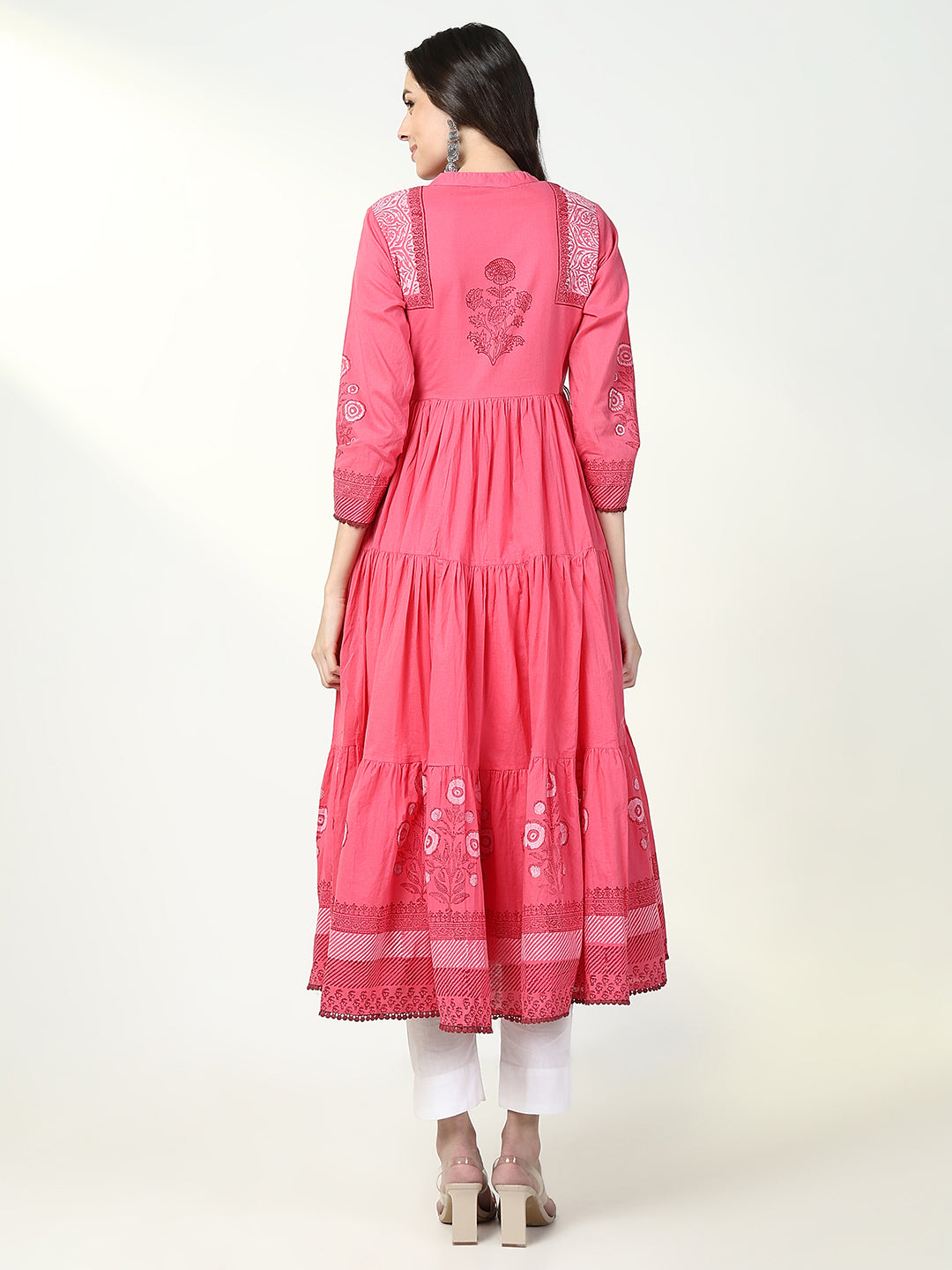 Women Pink Floral Anarkali Kurta