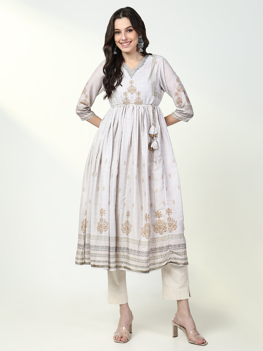 Women Off White Graphic Anarkali Kurta