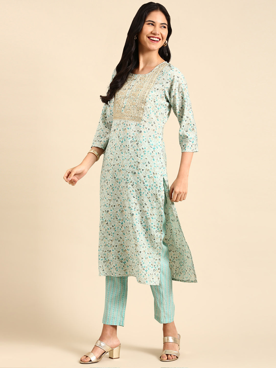 Women Graphic Blue Straight Kurta Set with Dupatta