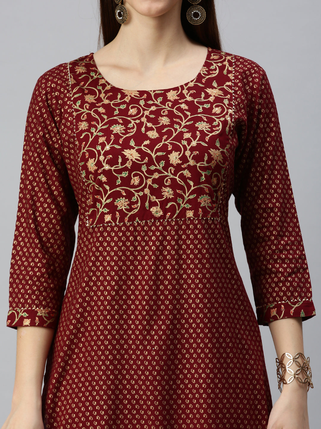 Women Straight Maroon Printed Kurta and Trousers