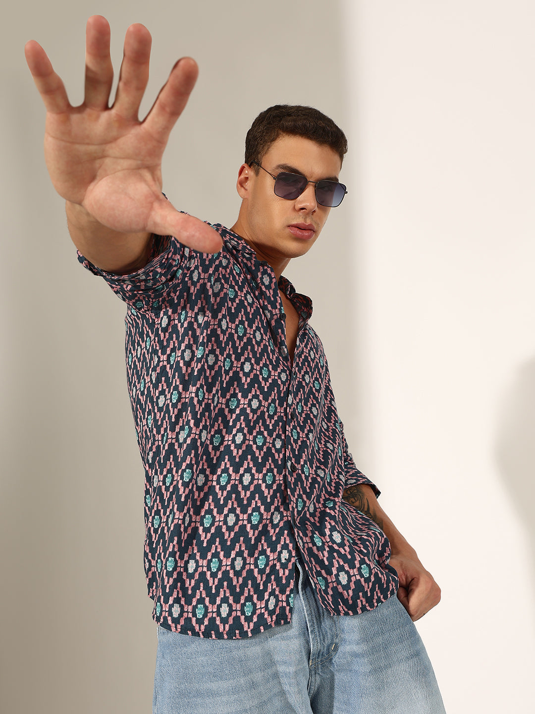 Men's Geometric  Blue Regular Fit Casual Shirt