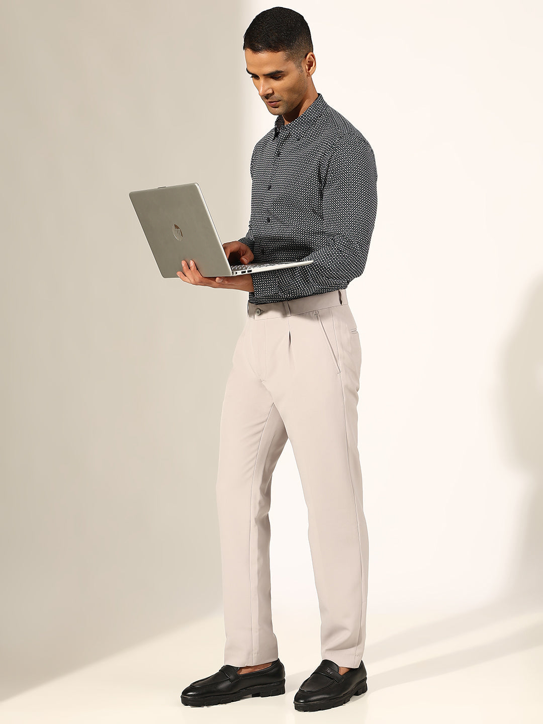 Men's Printed Navy Blue Slim Fit Formal Shirt