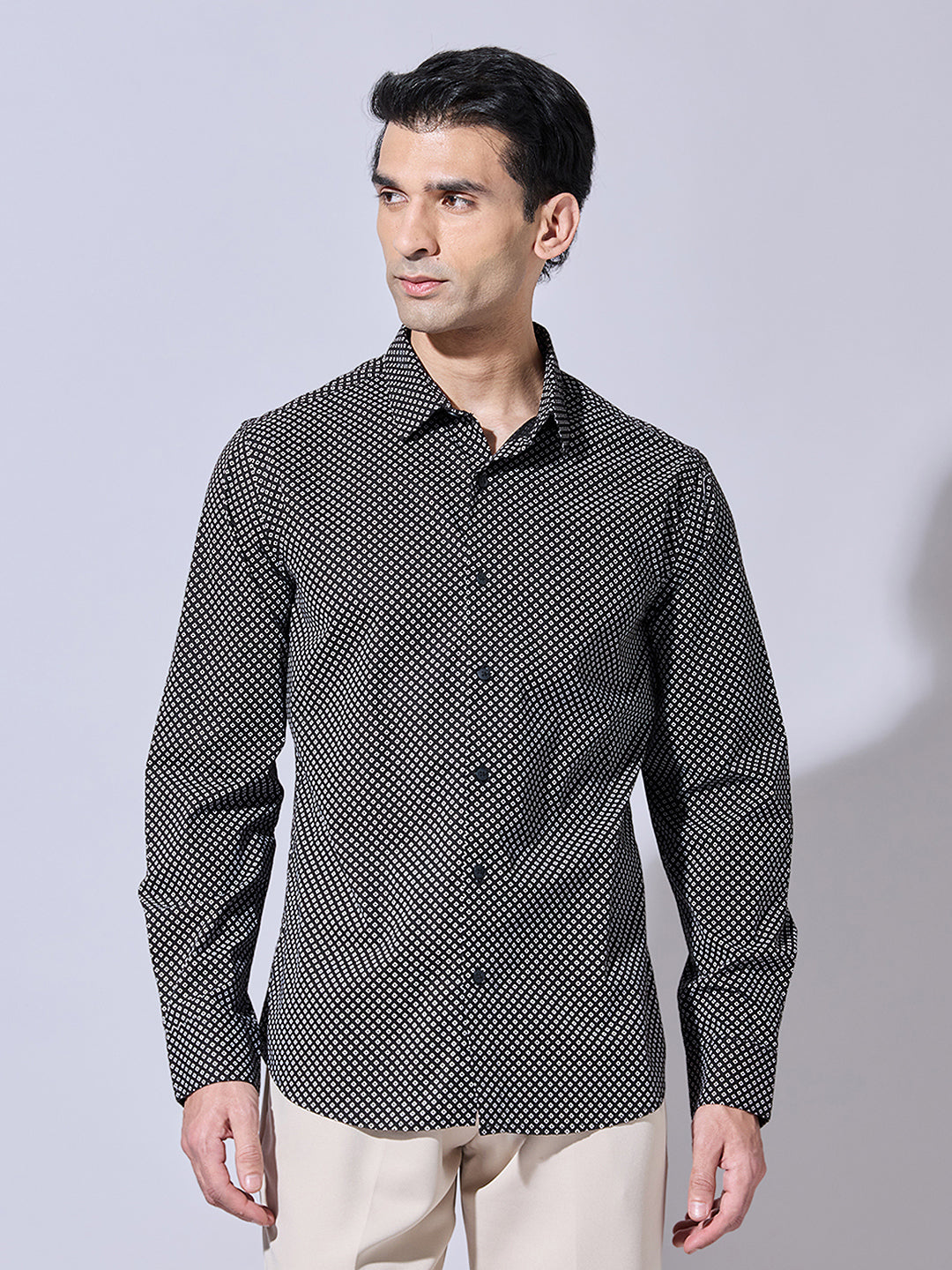 Men's Printed Black Regular Fit Shirt