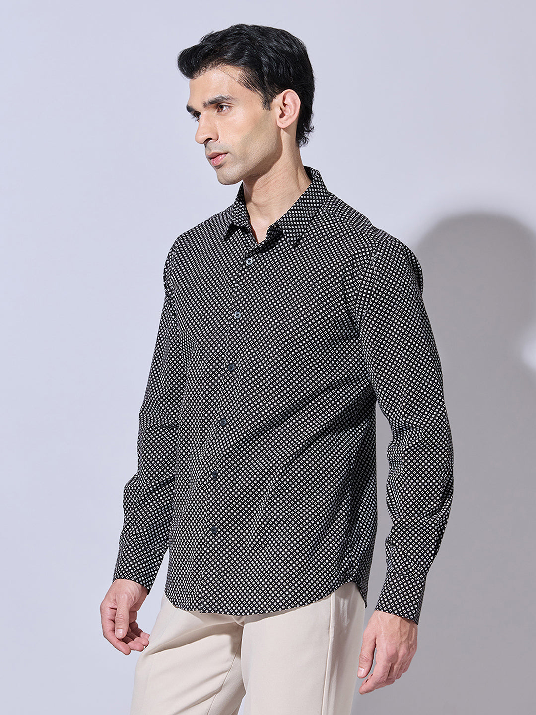 Men's Printed Black Regular Fit Shirt