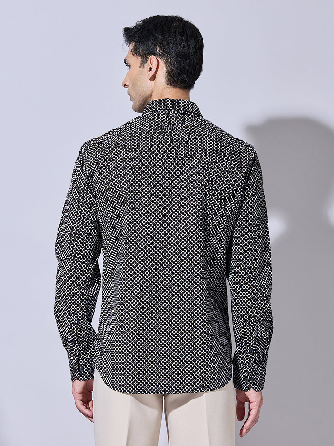 Men's Printed Black Regular Fit Shirt