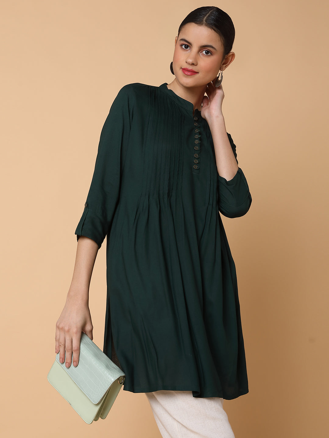 Women's Solid Green Straight Kurti