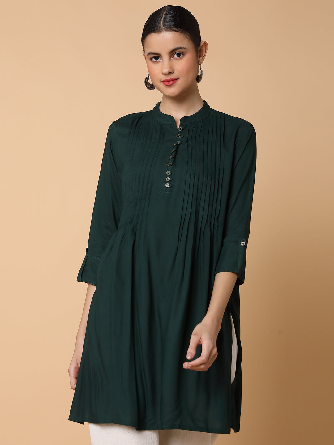 Women's Solid Green Straight Kurti