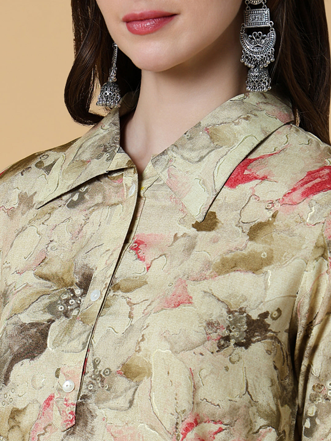 Women Floral Beige Straight Kurta Set