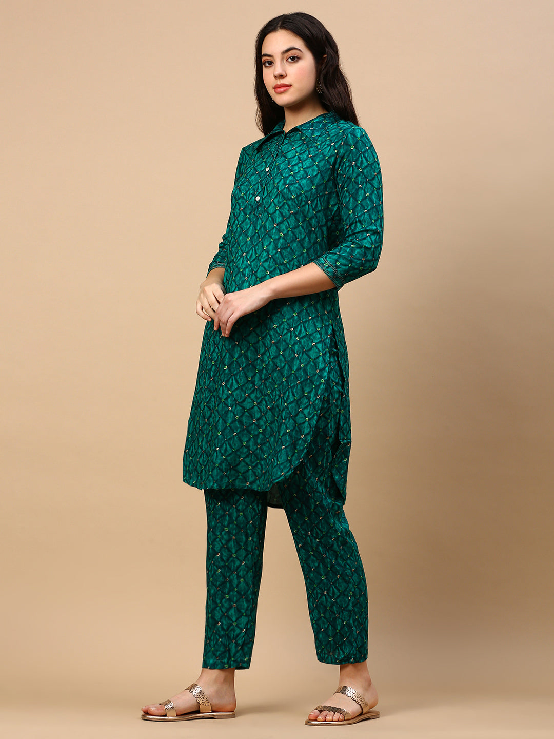 Women Bandhani Green Straight Kurta Set