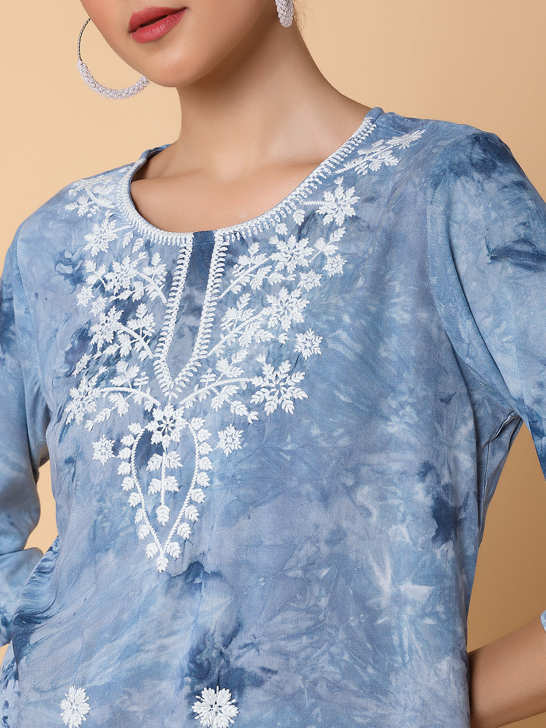 Women's Floral Blue Yoke Design Chikankari Kurti