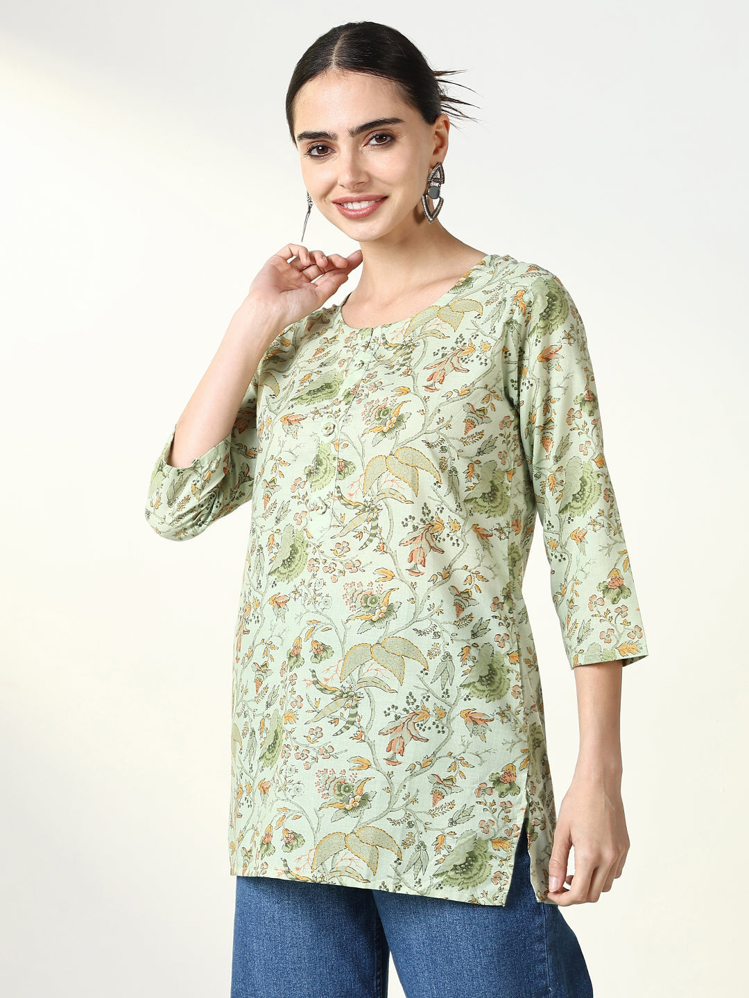 Women Green Floral Straight Kurti