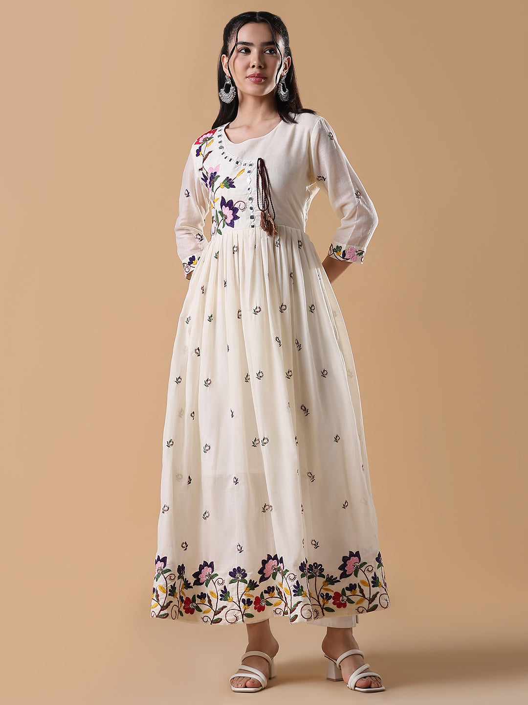 Women Cream Embroidered Floral Anarkali Kurta