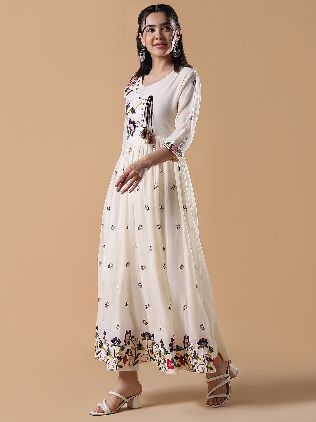 Women Cream Embroidered Floral Anarkali Kurta