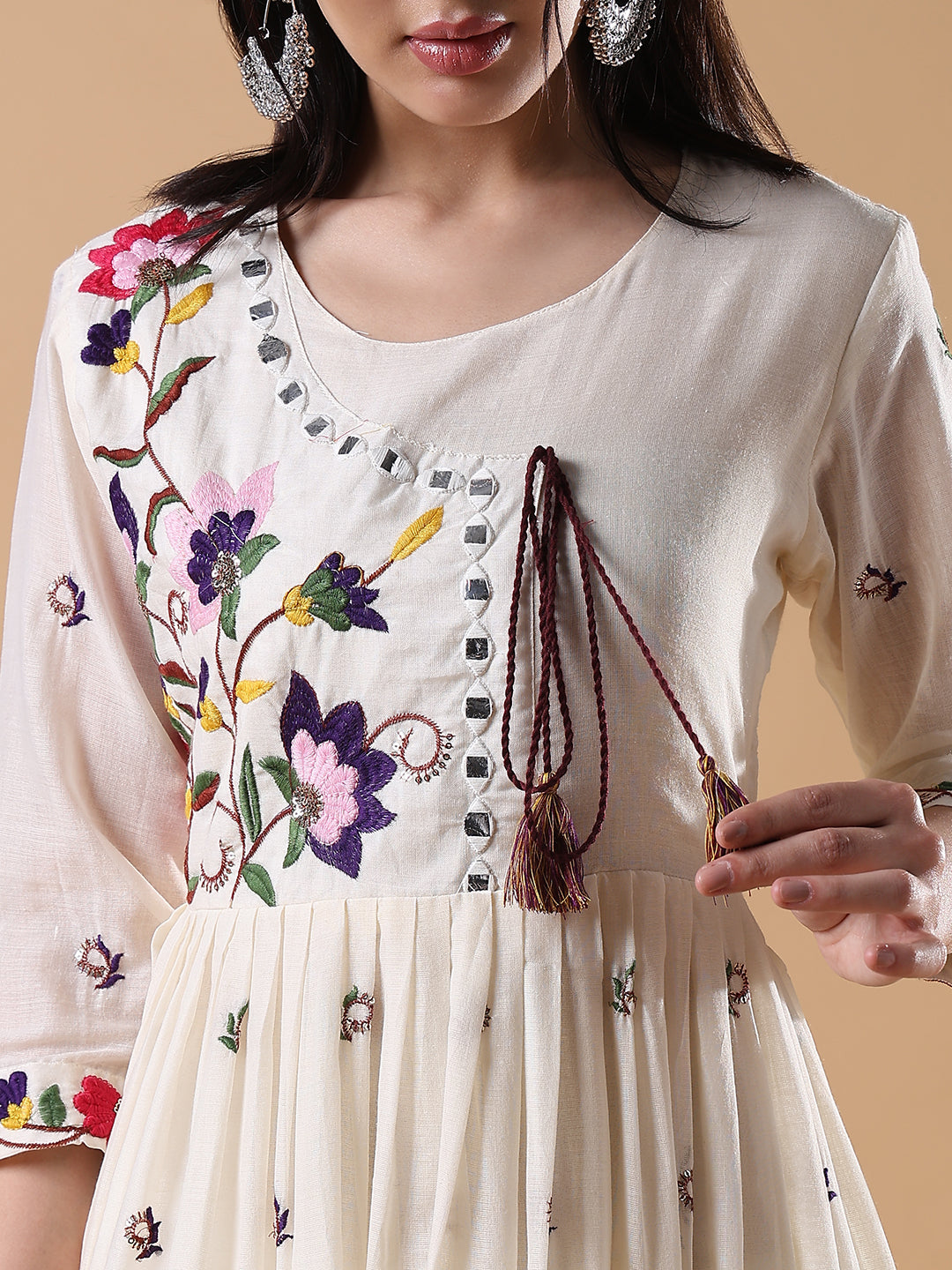 Women Cream Embroidered Floral Anarkali Kurta