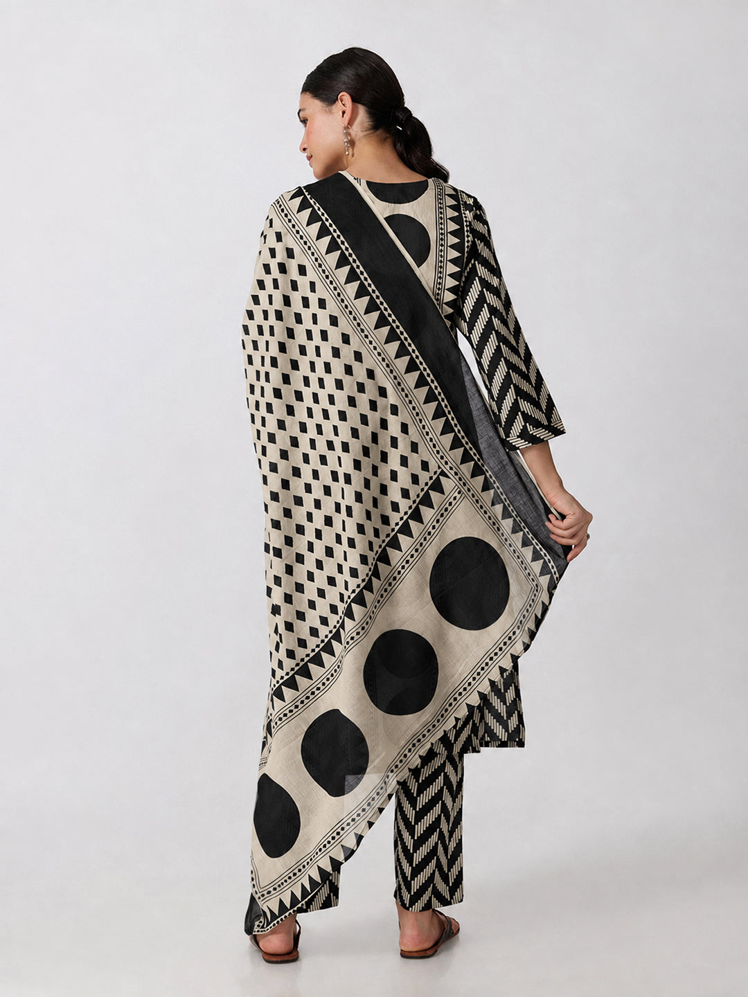 Women’s Geometric Printed Black Straight Kurta Set with Mirror Detail and Dupatta