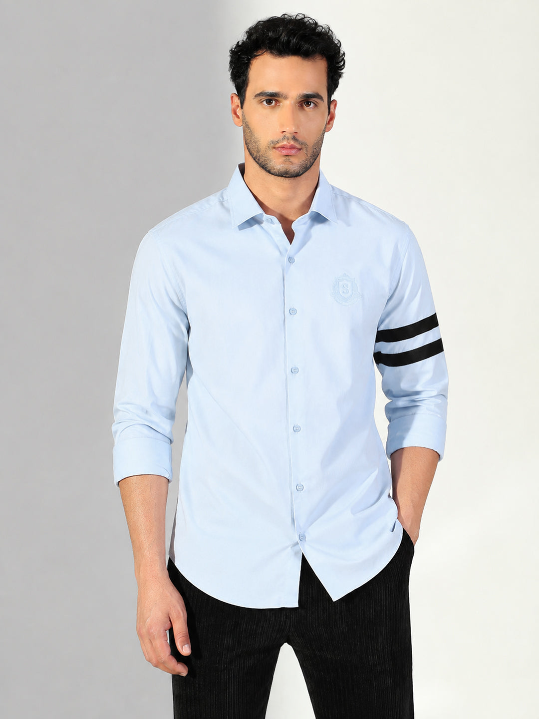 Men’s Blue Regular Fit Long Sleeves Shirt with Contrast Arm Stripes