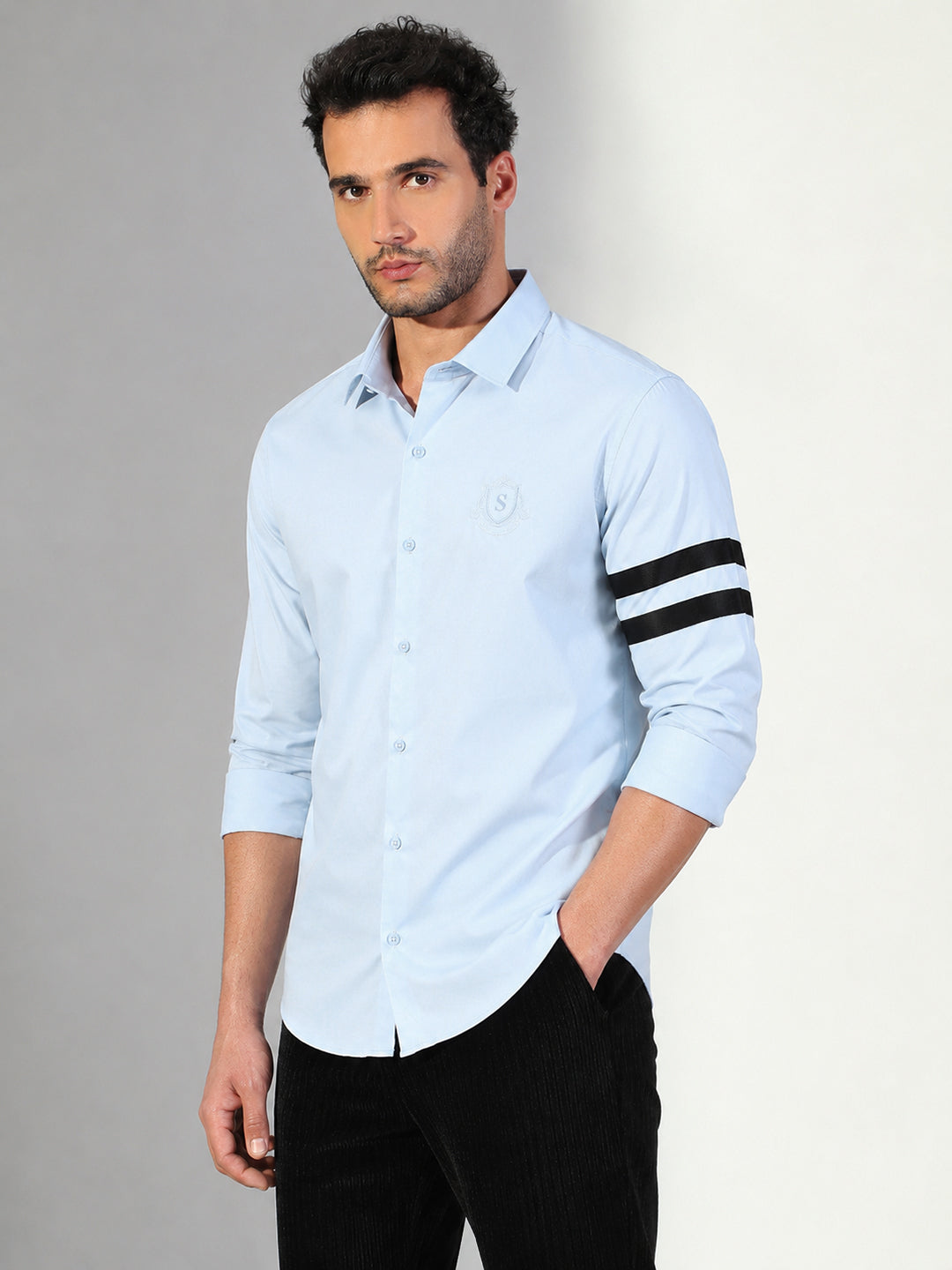 Men’s Blue Regular Fit Long Sleeves Shirt with Contrast Arm Stripes