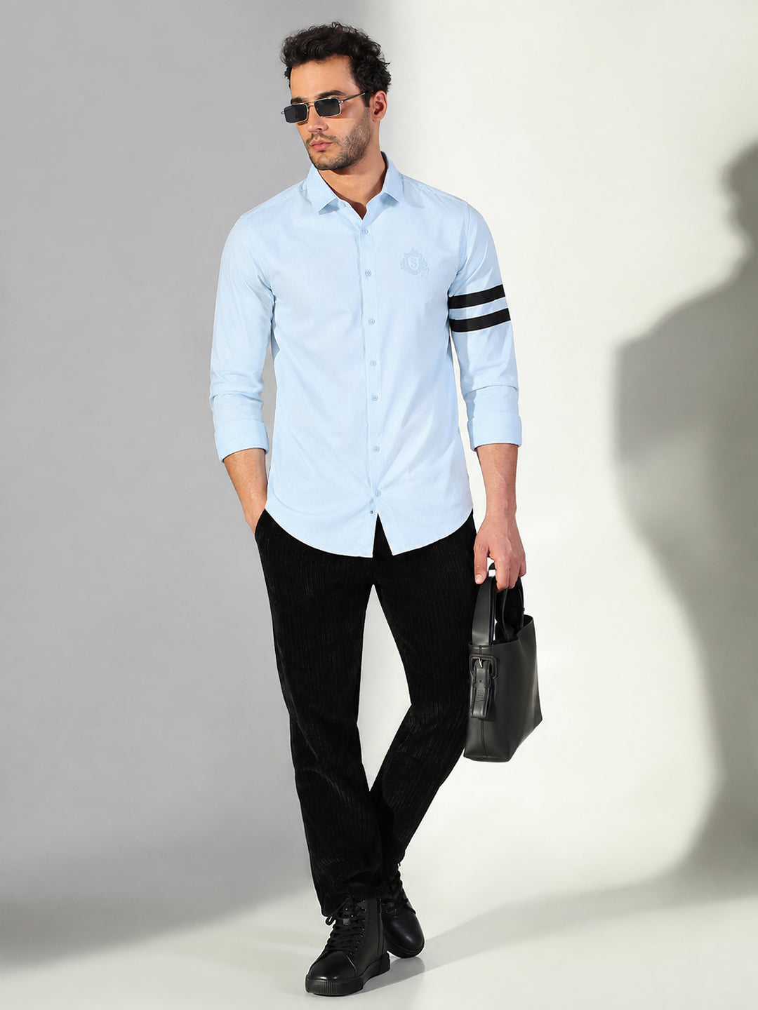 Men’s Blue Regular Fit Long Sleeves Shirt with Contrast Arm Stripes