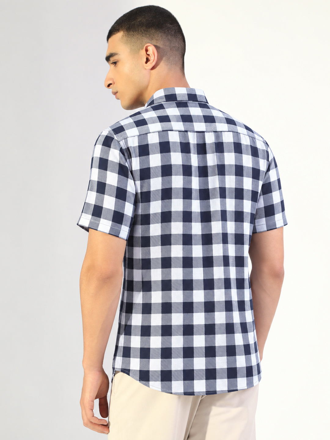Men’s Checked White Regular Fit Short Sleeves Casual Shirt