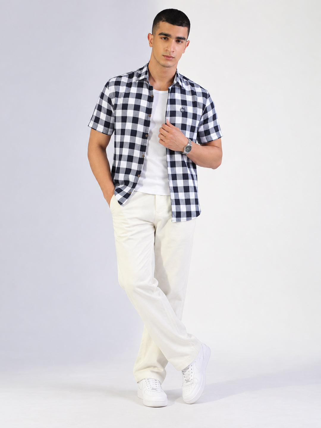 Men’s Checked White Regular Fit Short Sleeves Casual Shirt