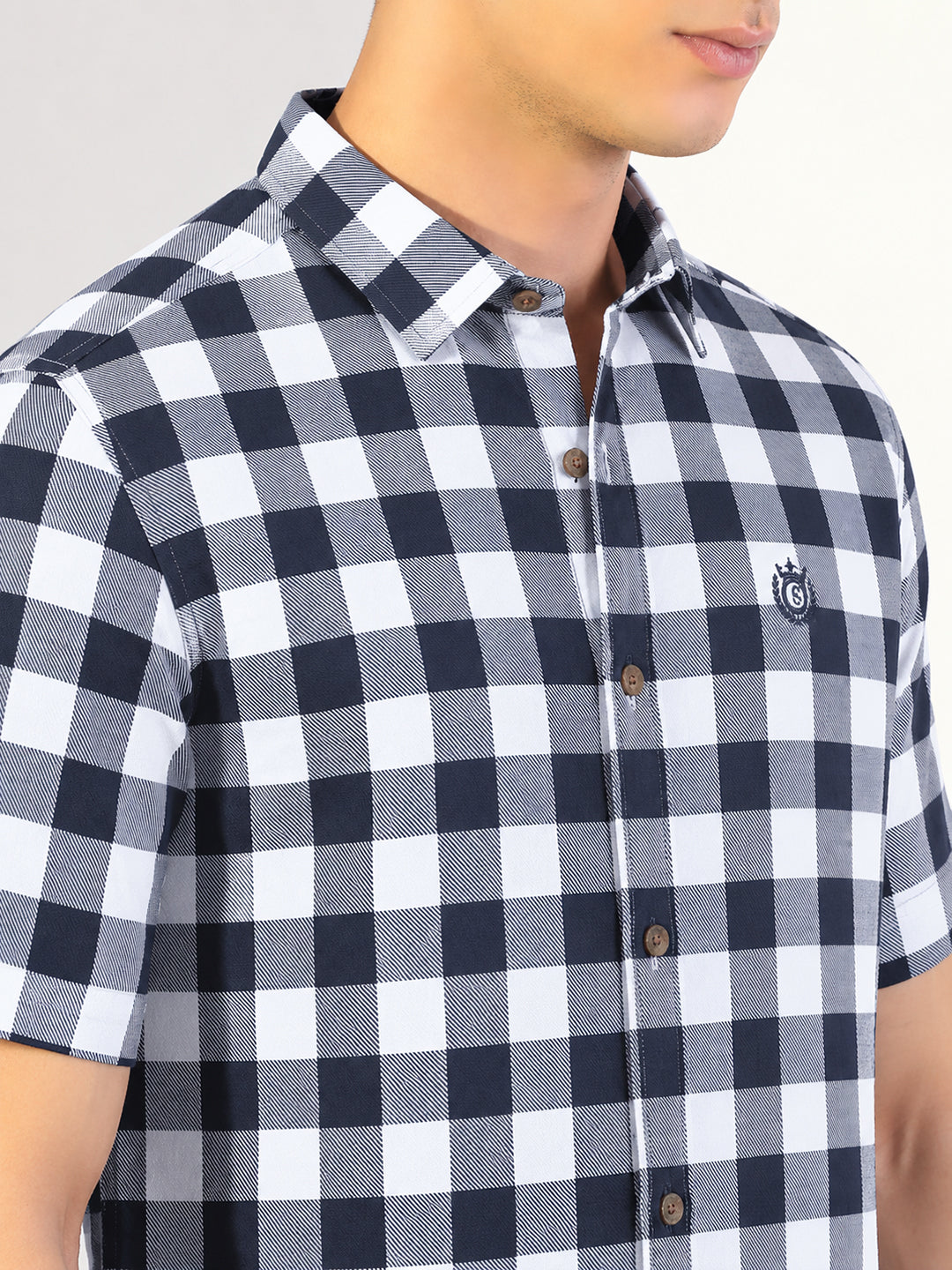 Men’s Checked White Regular Fit Short Sleeves Casual Shirt
