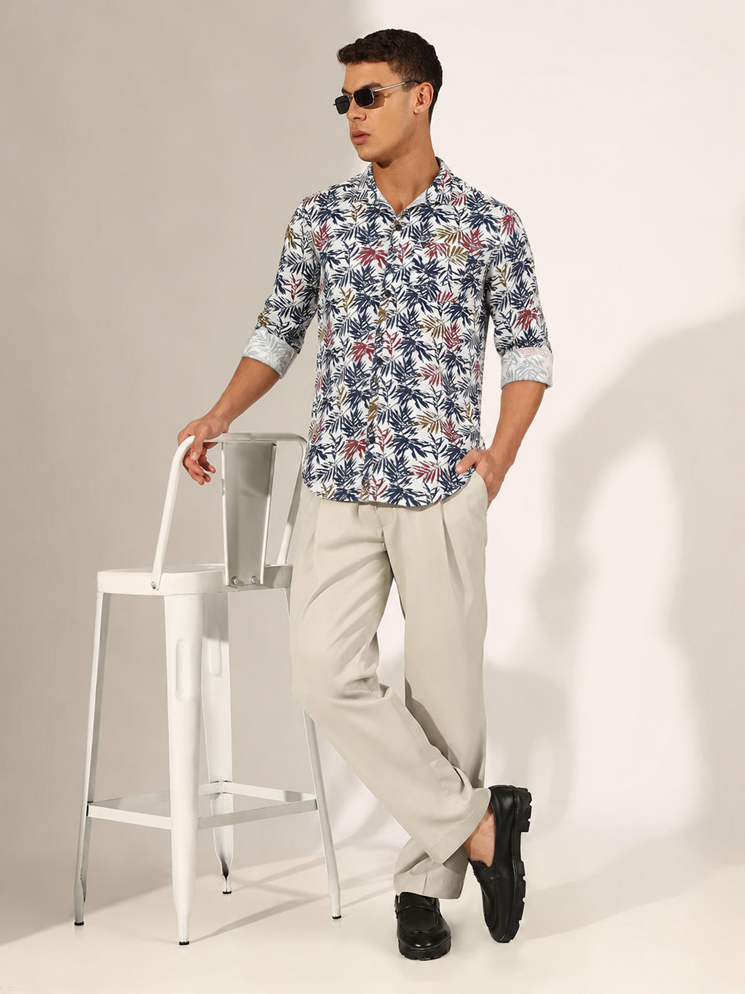 Men’s Tropical Printed White Slim Fit Long Sleeve Casual Shirt