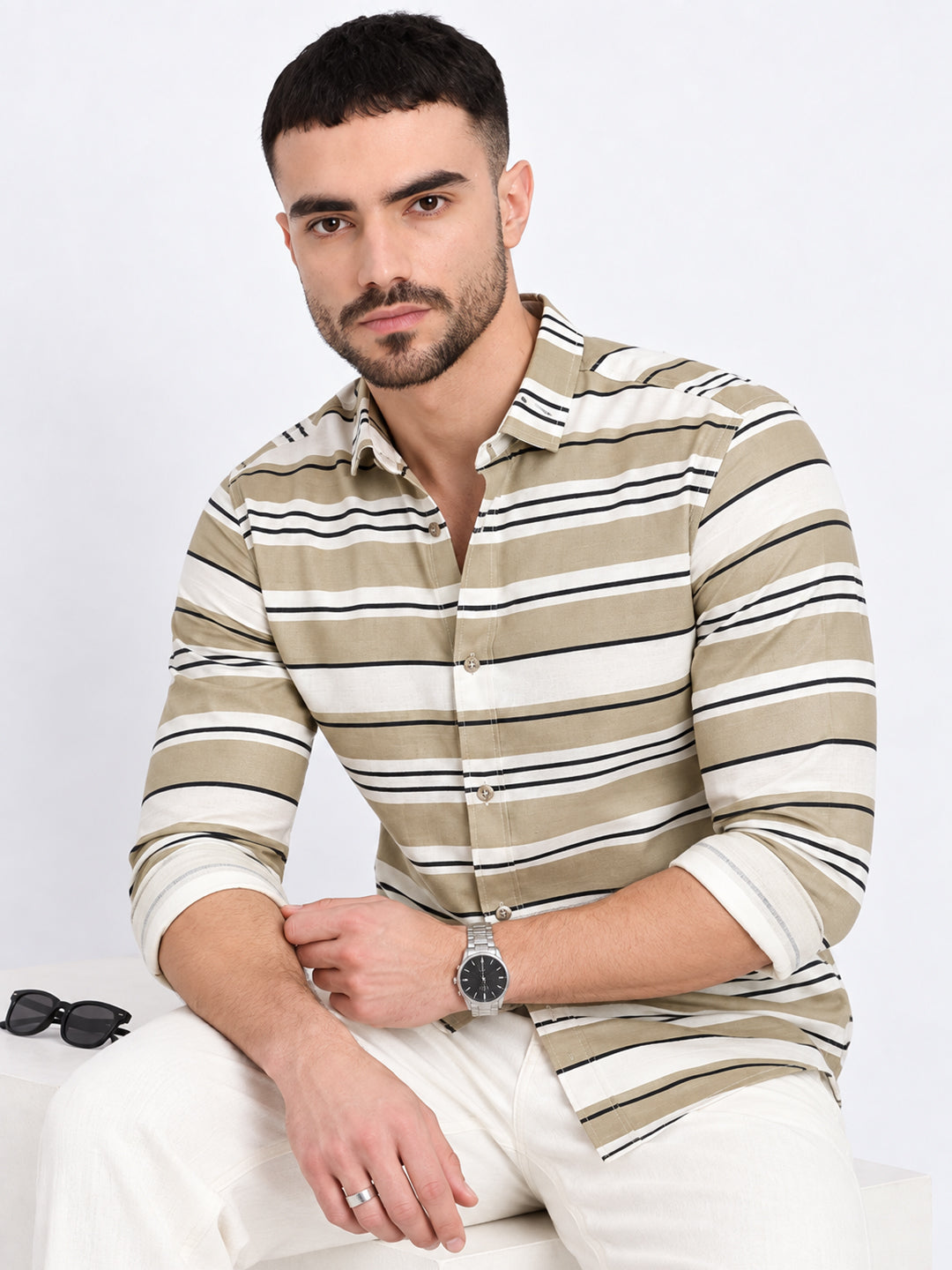 Men’s Horizontal Striped Beige Long Sleeves Spread Collar Shirt