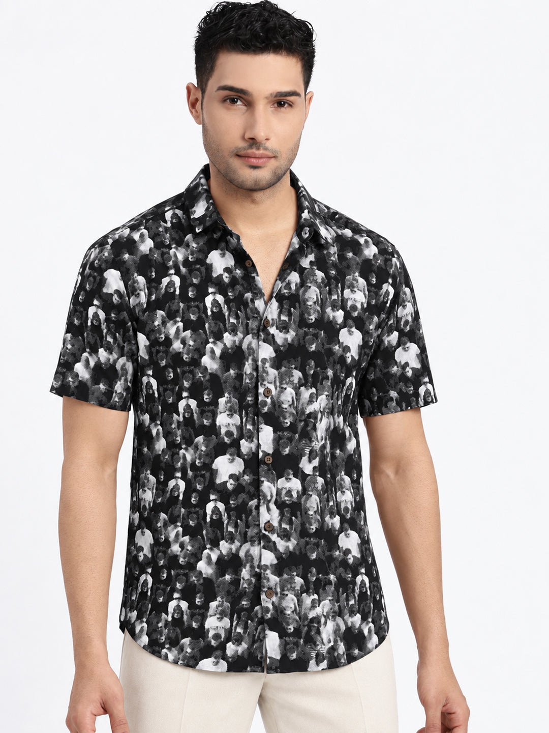 Men’s Printed Black Slim Fit Short Sleeves Shirt