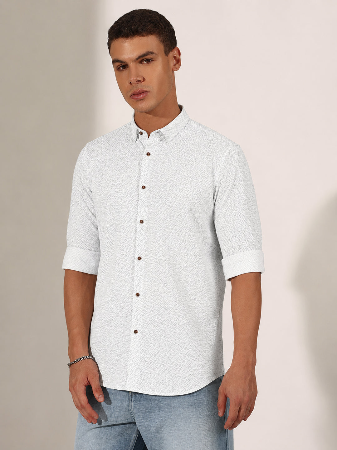 Men’s Geometric Printed White Long Sleeves Casual Shirt with Spread Collar