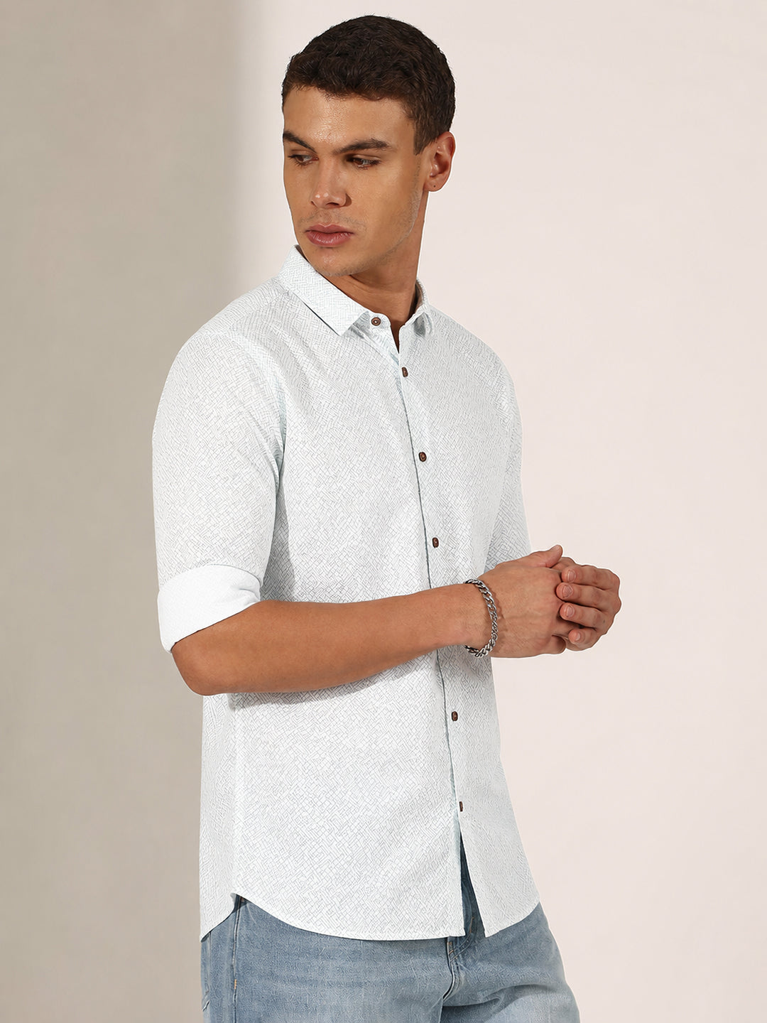 Men’s Geometric Printed White Long Sleeves Casual Shirt with Spread Collar