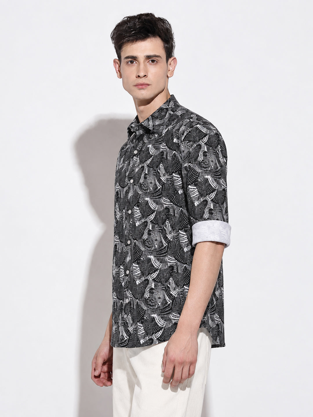 Men’s Abstract Printed Black Slim Fit Casual Shirt with Spread Collar