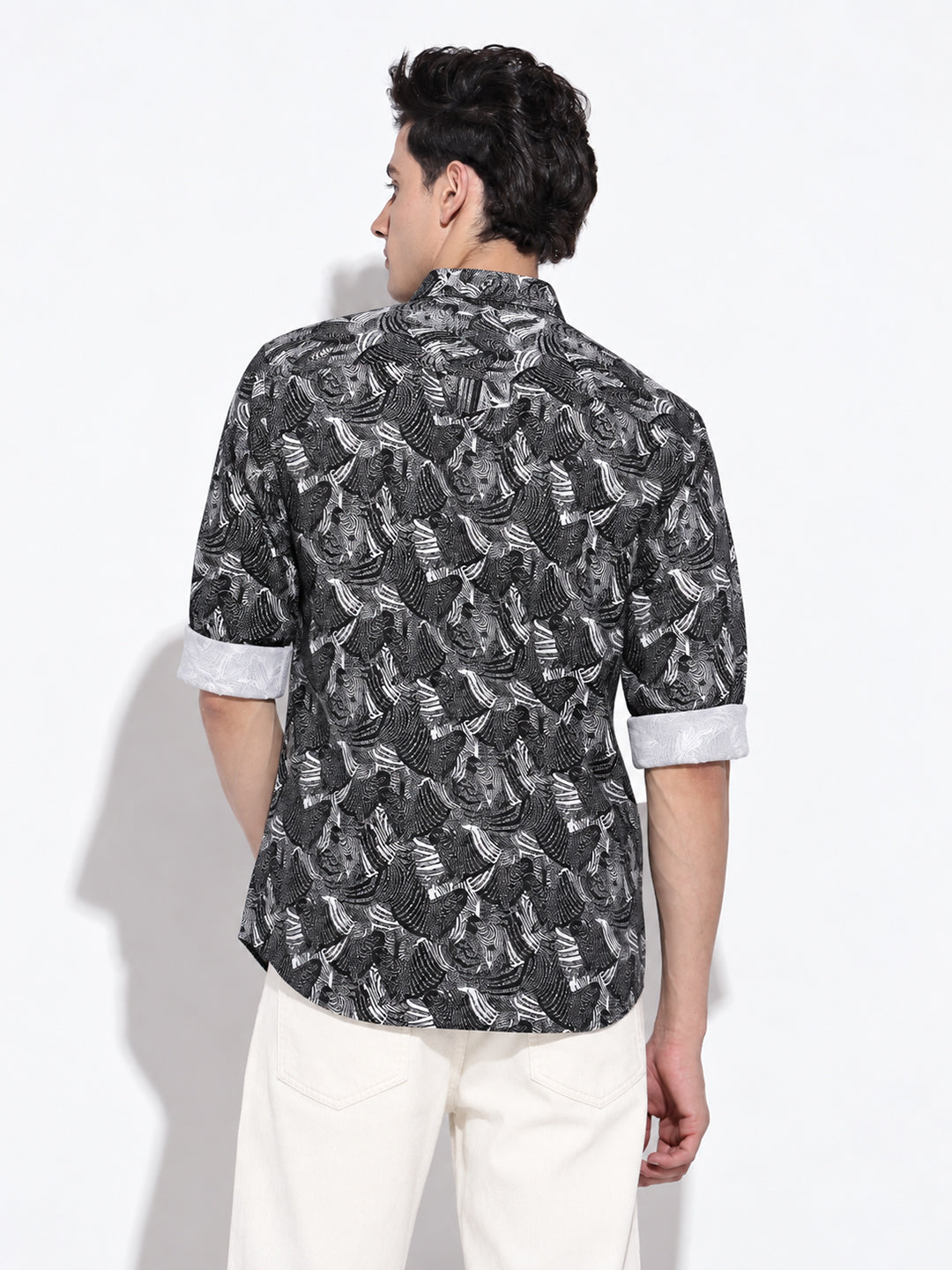 Men’s Abstract Printed Black Slim Fit Casual Shirt with Spread Collar