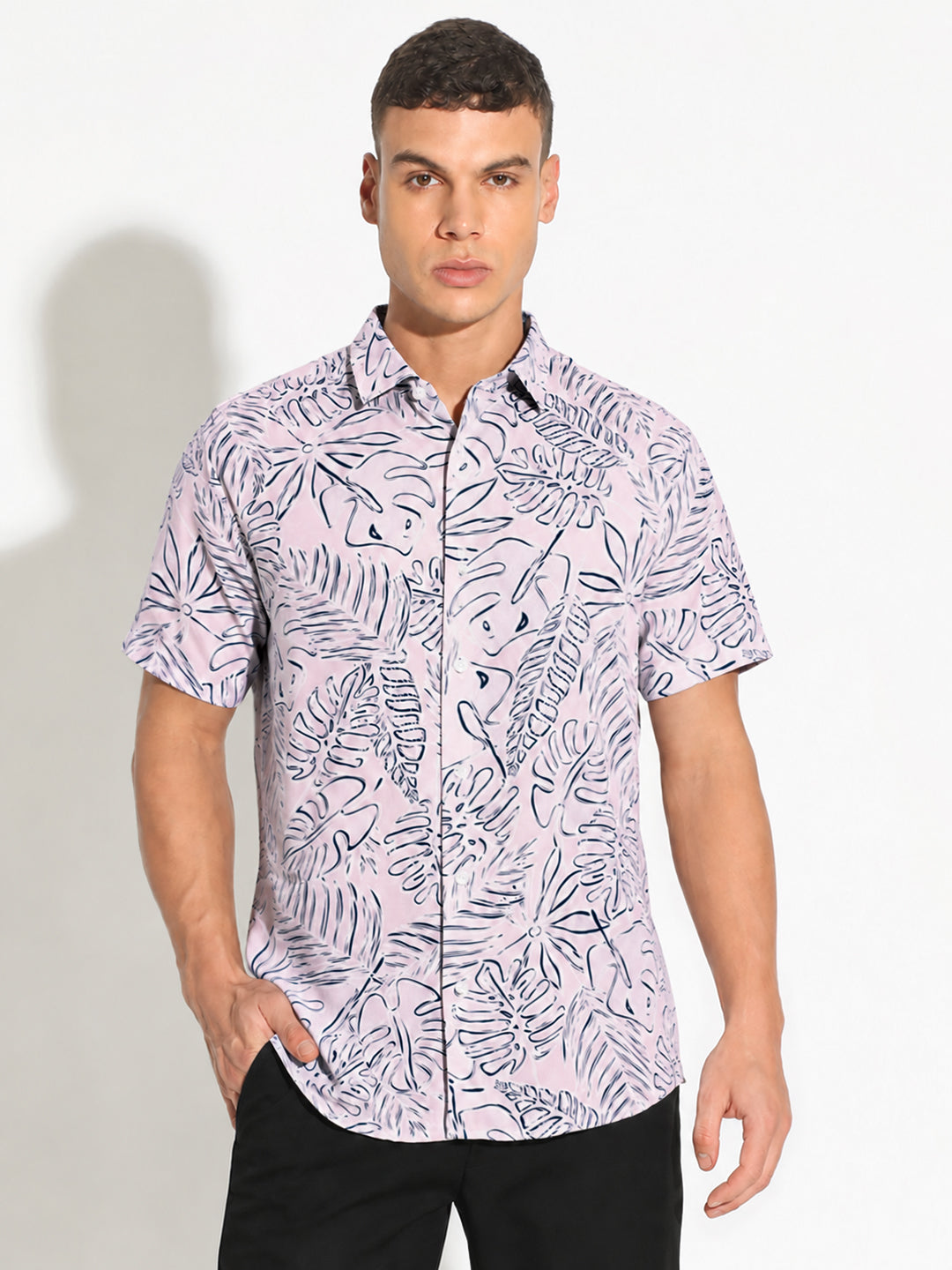 Men’s Tropical Leaf Printed Pink Short Sleeves Shirt with Spread Collar