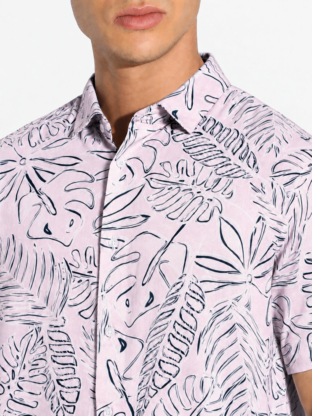 Men’s Tropical Leaf Printed Pink Short Sleeves Shirt with Spread Collar