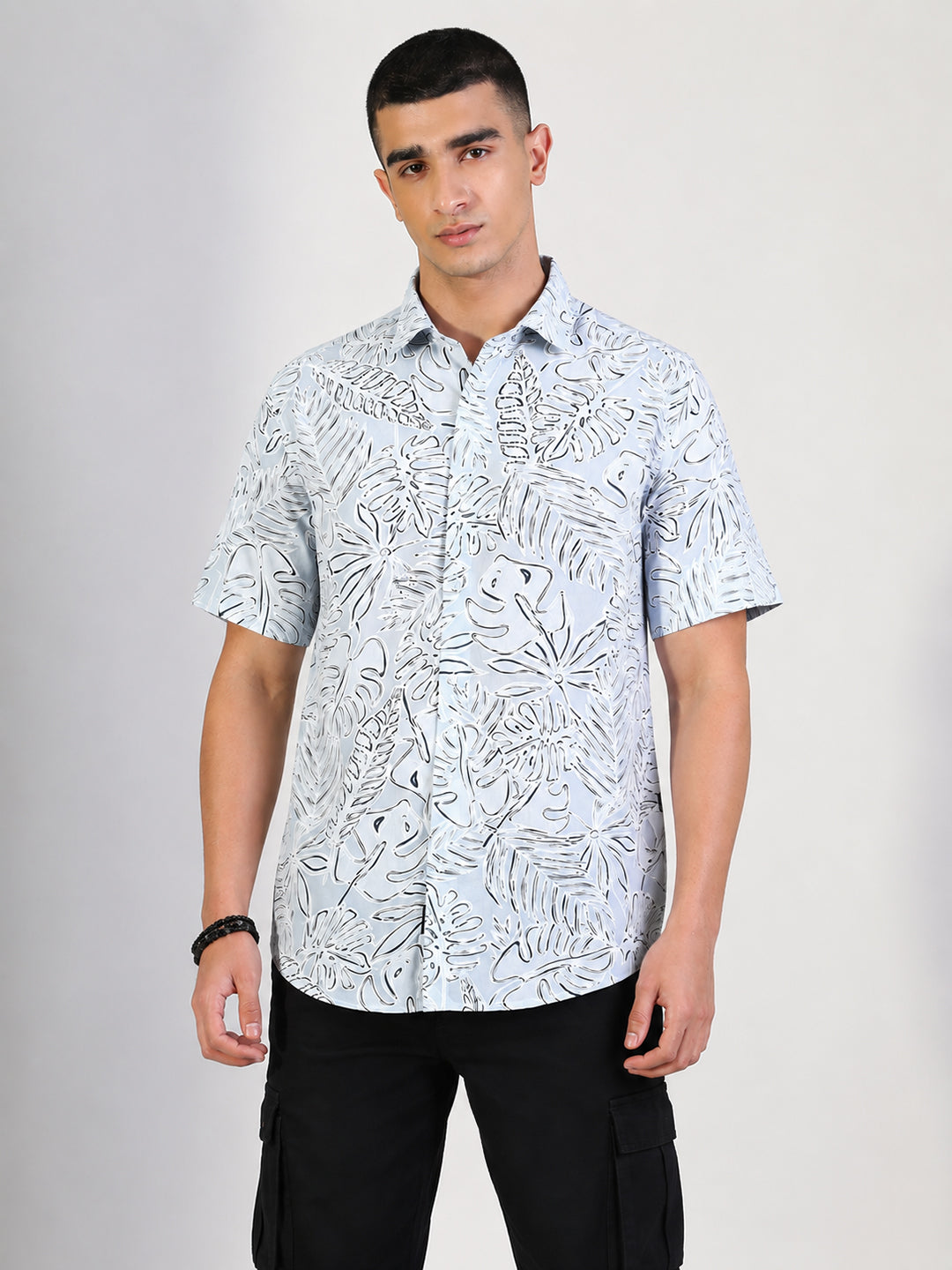 Men's  Tropical Printed Grey Short Sleeves Shirt with Spread Collar
