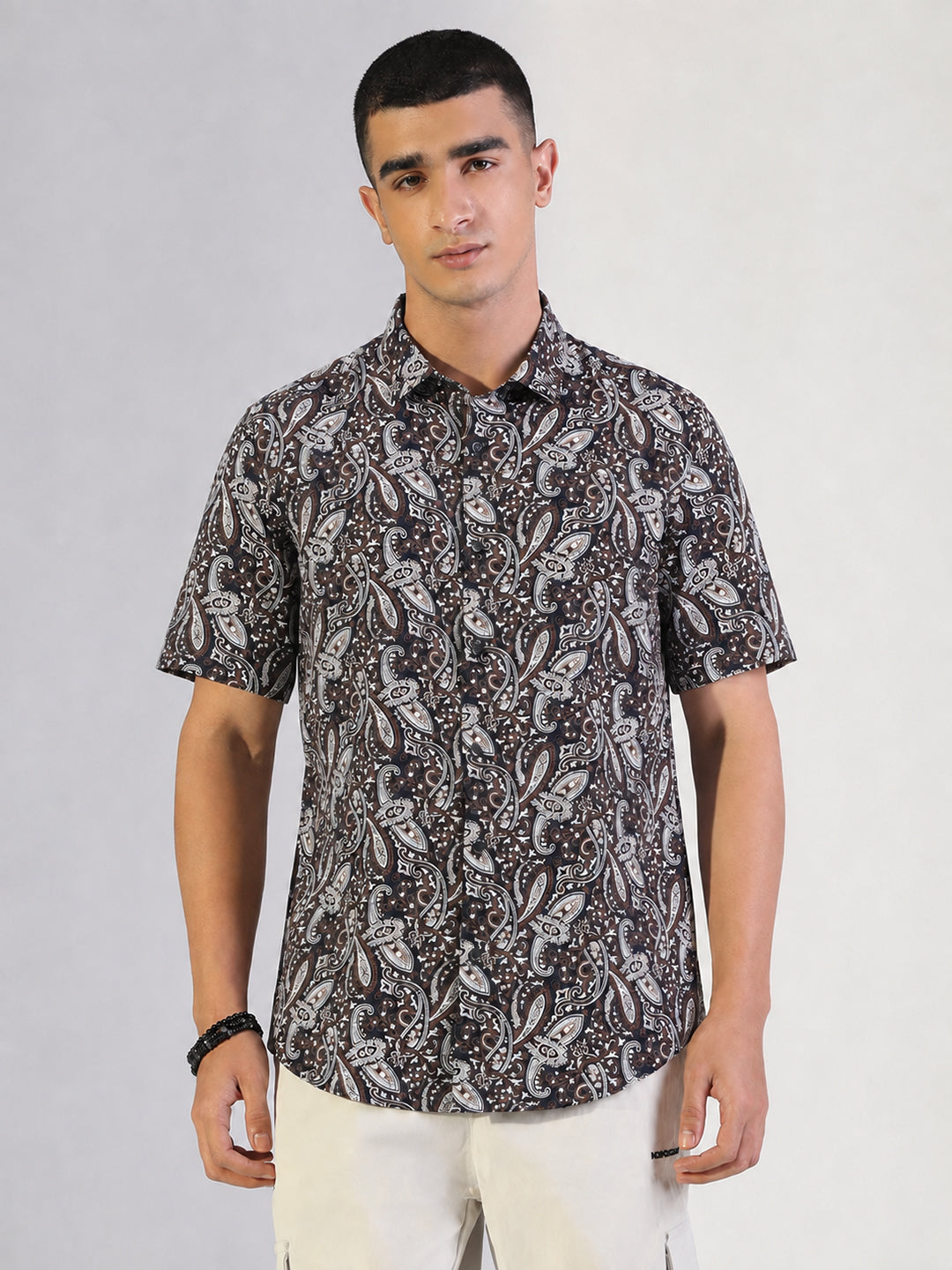 Men’s Paisley Printed Navy Blue Short Sleeves Shirt with Spread Collar