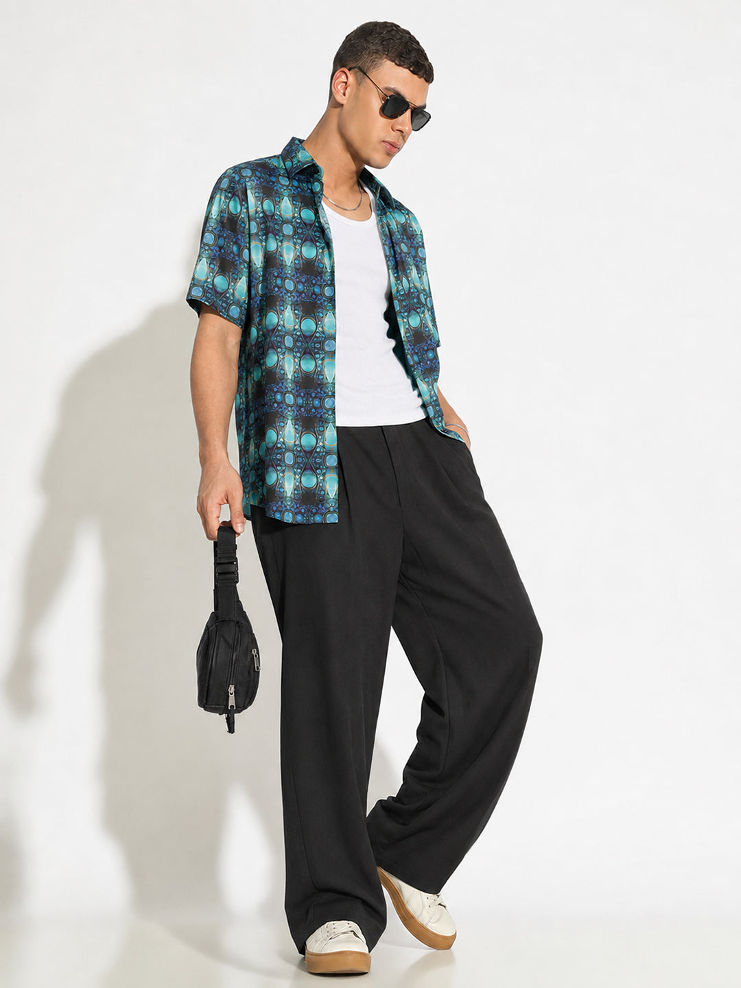 Men’s Abstract Printed Blue Regular Fit Short Sleeves Shirt with Spread Collar