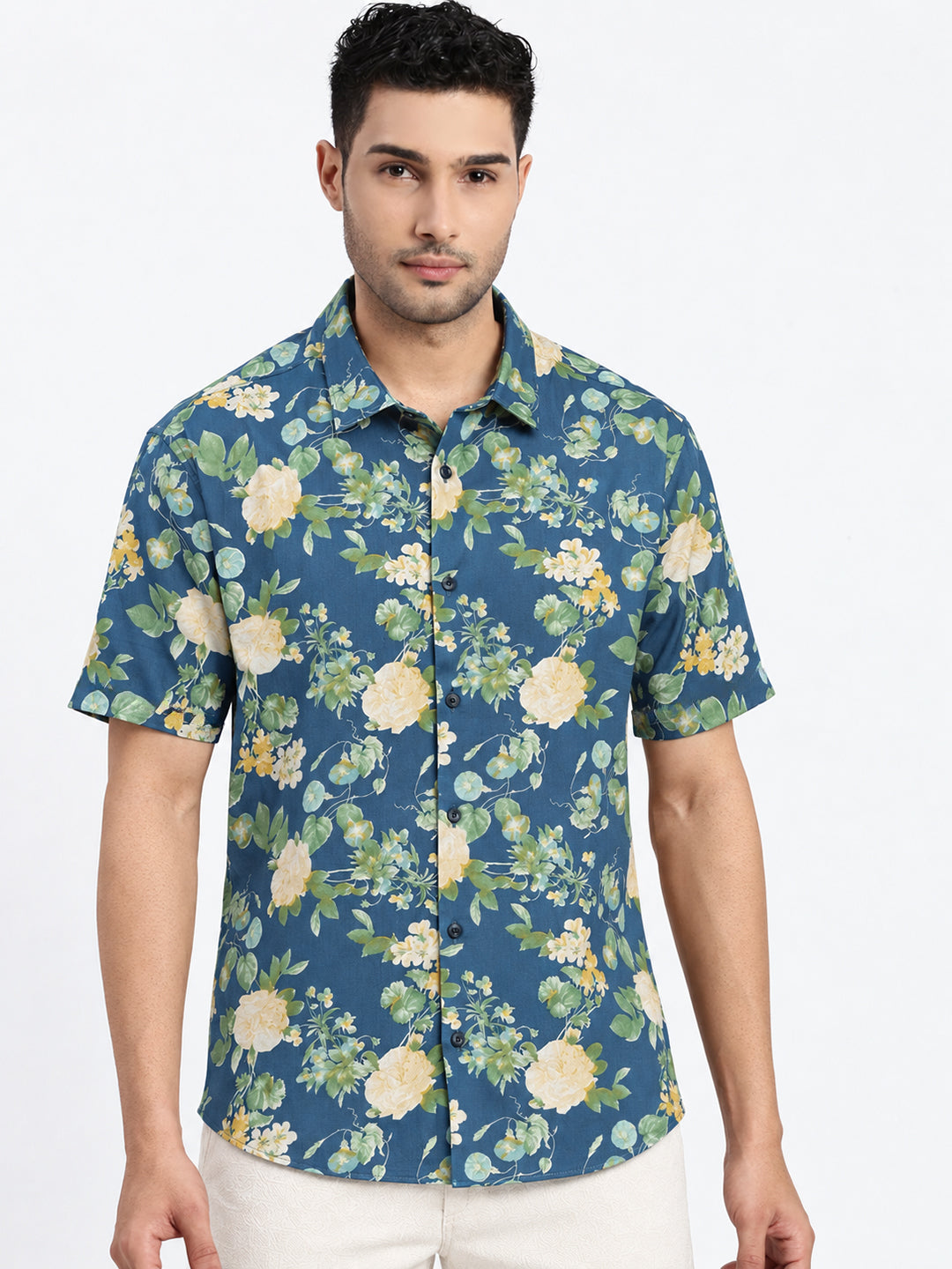 Men’s Floral Printed Blue Regular Fit Short Sleeves Casual Shirt
