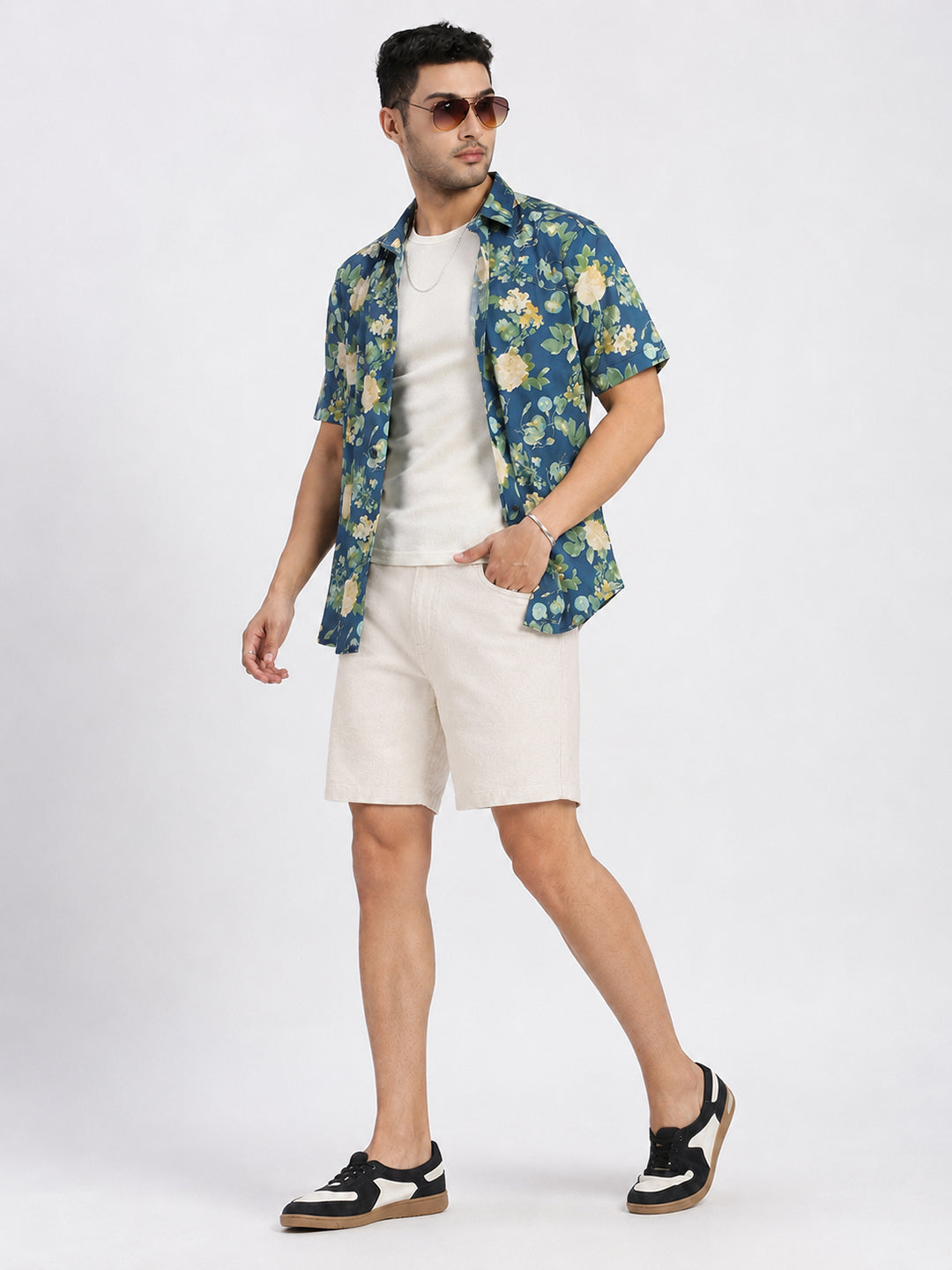 Men’s Floral Printed Blue Regular Fit Short Sleeves Casual Shirt