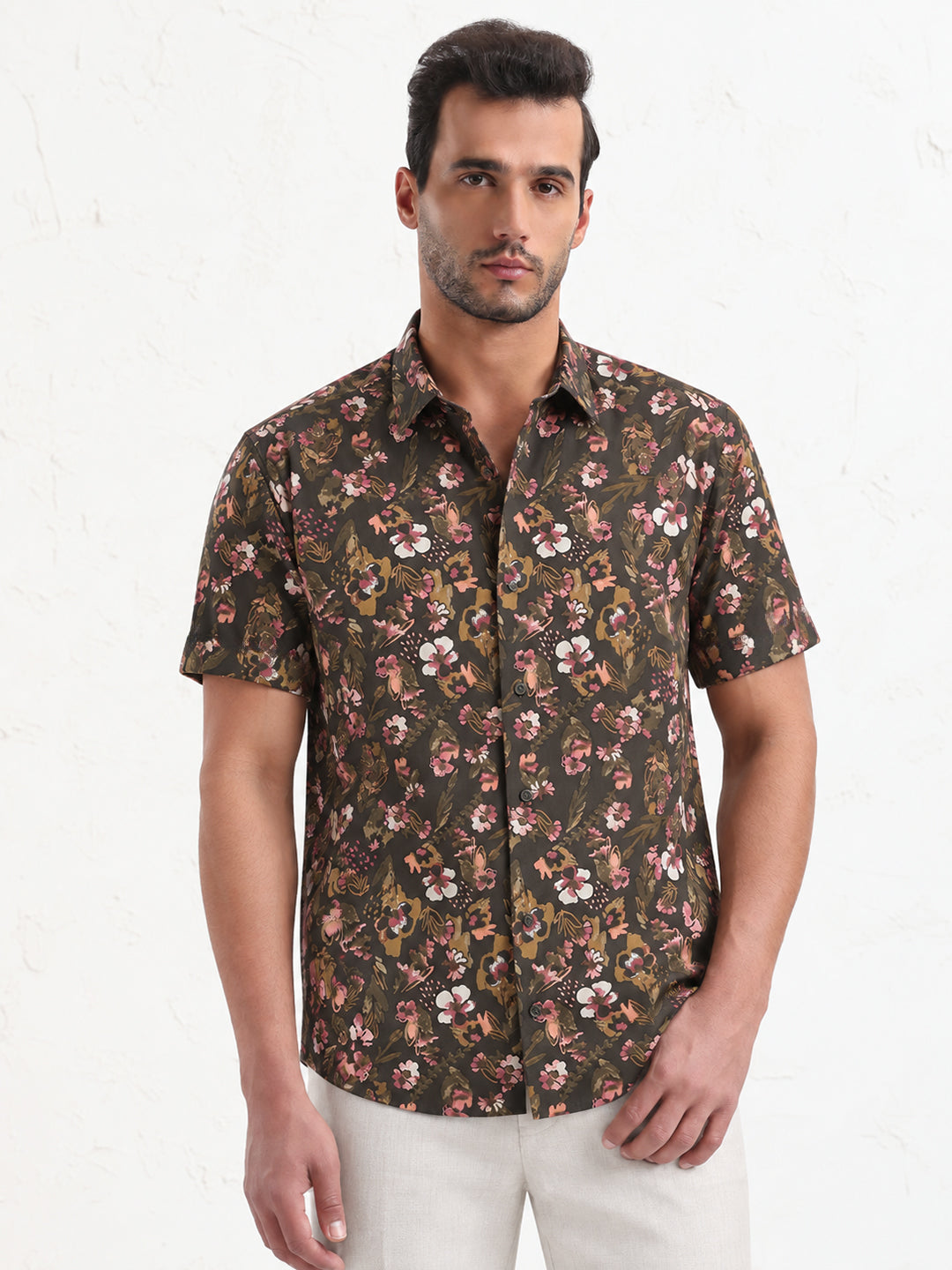 Men’s Floral Printed Olive Regular Fit Short Sleeves Casual Shirt