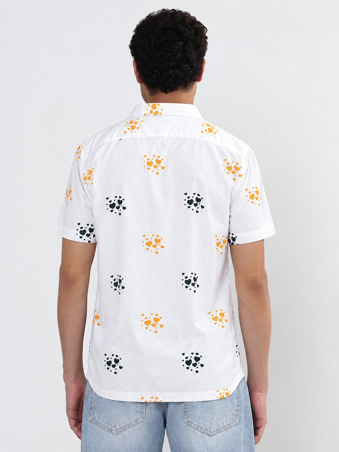 Men’s Graphic Printed White Relaxed Fit Short Sleeves Shirt