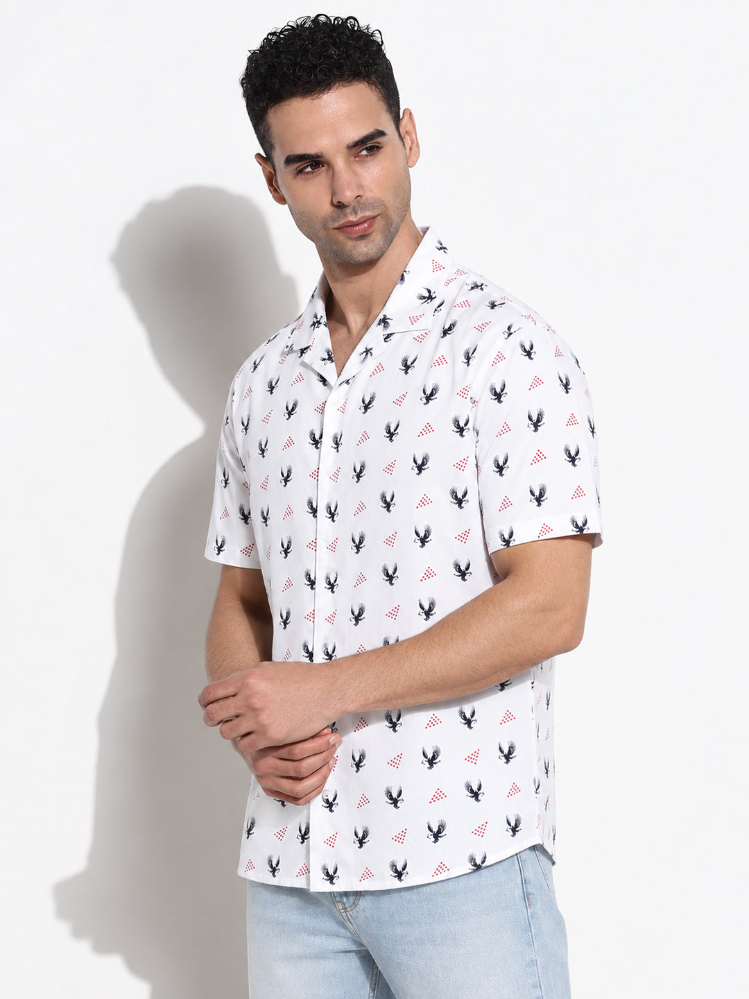 Men’s Printed White Relaxed Fit Short Sleeves Shirt